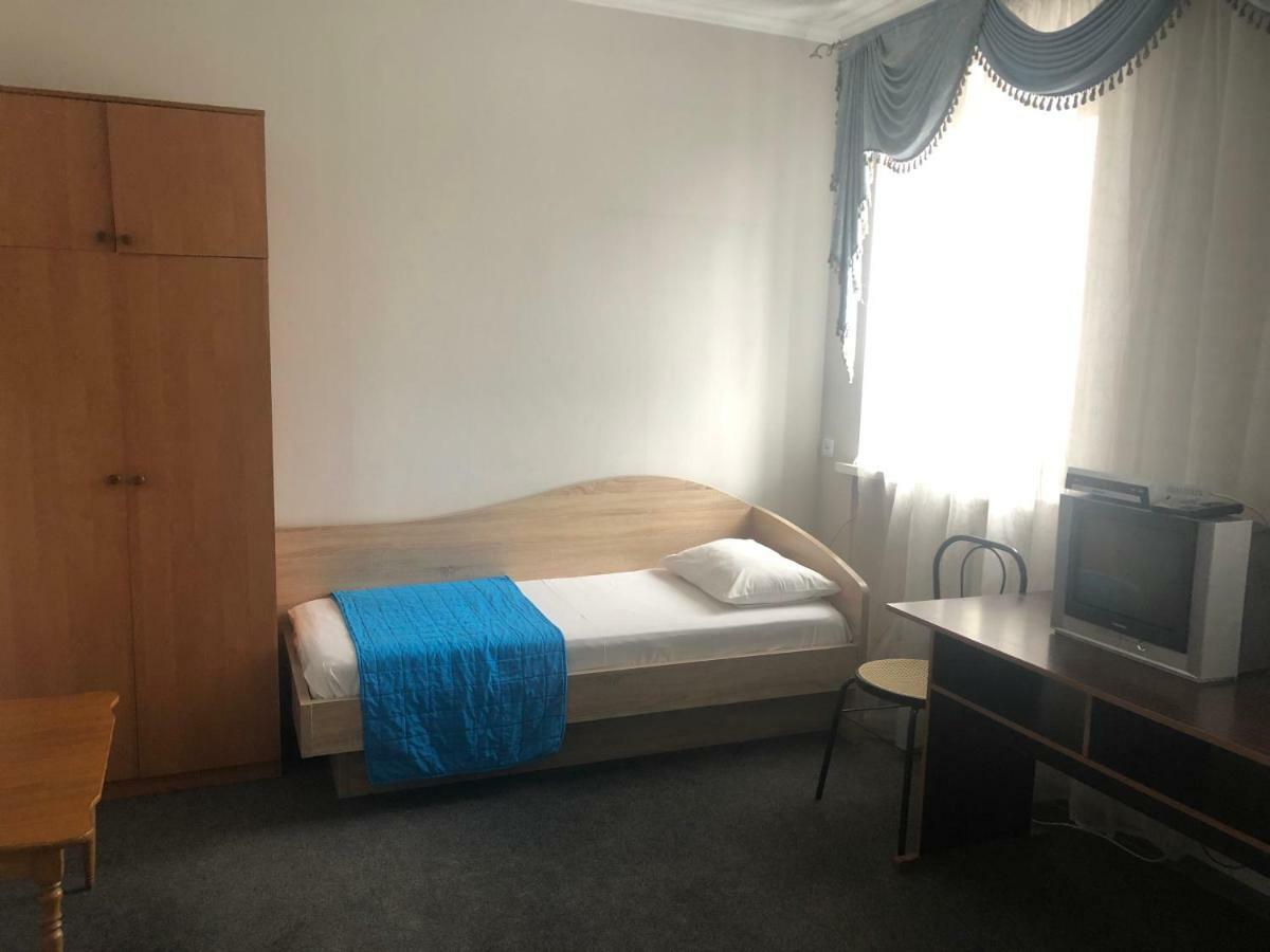 U Fedora Hotell Oleksandriia Eksteriør bilde